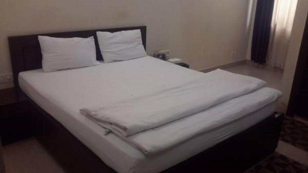 Hotel Kdm Palace Begusarai Ngoại thất bức ảnh