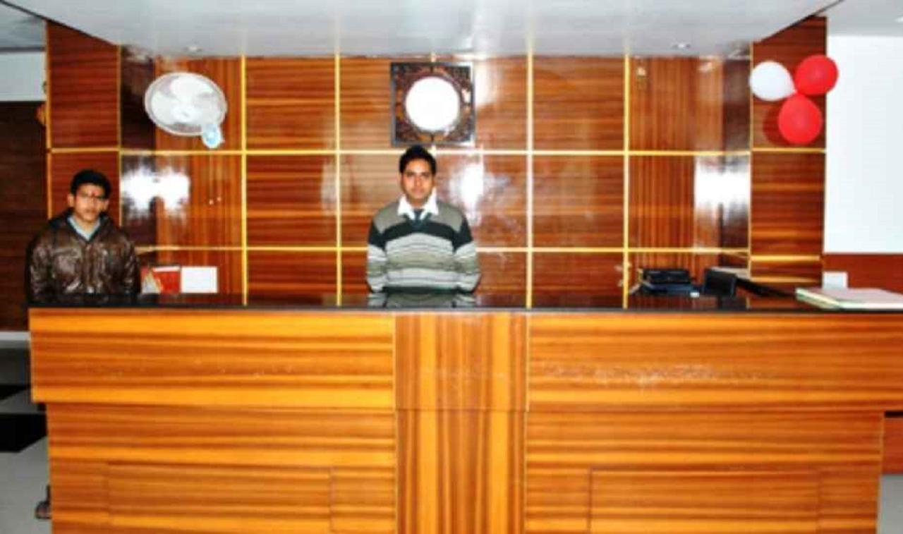 Hotel Kdm Palace Begusarai Ngoại thất bức ảnh